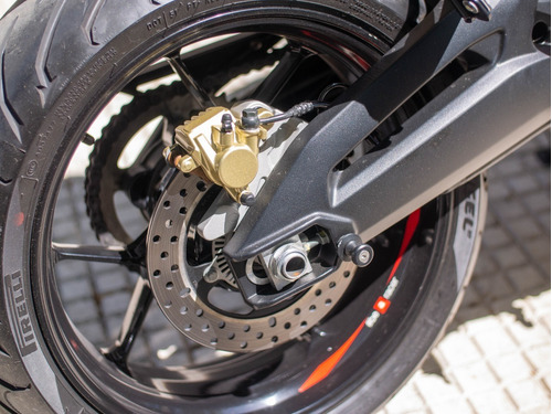 Imagen 9 de 25 de Aprilia Shiver 900cc 95cv Permuta Concesionario Oficial