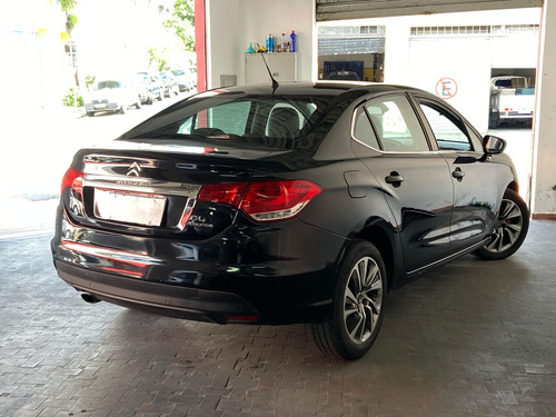 Citroën C4 Lounge 2.0 Tendance Flex Aut. 4p