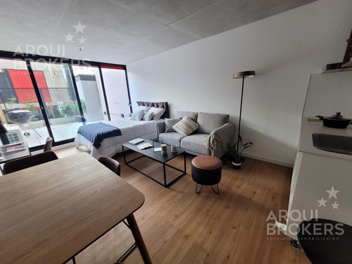 Apartamento Monoambiente En Venta En Pocitos Con Patio