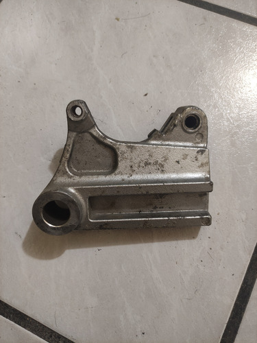 Base De Caliper Trasero Triumph Speed Four 600 02-06 (Usado)
