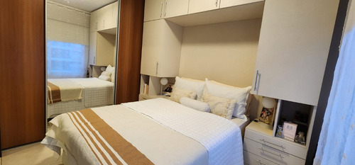 Hermoso Departamento, Excelente Ubicacion A Media Cuadra De Av Libertador