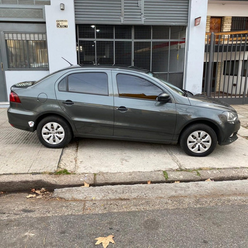 Volkswagen Voyage 1.6 Comfortline 101cv