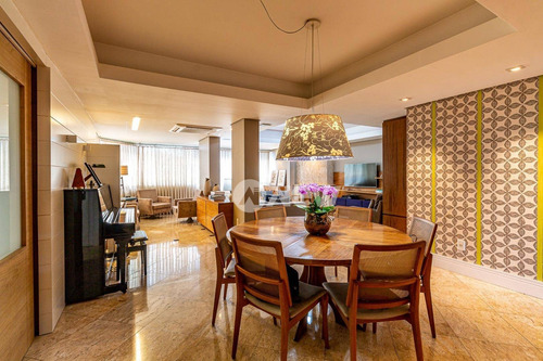 Apartamento Com 3 Dormitórios À Venda, 195 M² Por R$ 1.150.000 - Centro - Novo Hamburgo/rs - Ap2775