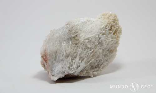 Mineral Piedra Natrolita Blanca Nro. 3 Pieza De Colección