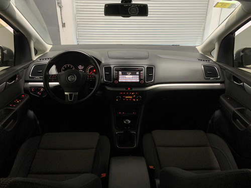 Volkswagen Sharan 1.4 Comfortline Tsi Bluemotion 6mt 2011