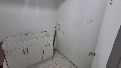 Departamento En Venta De 3 Dorm. En Santiago