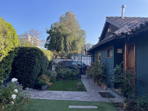 Vendo Casa 5dorm 5baños 4est Metro Los Dominicos Las Condes