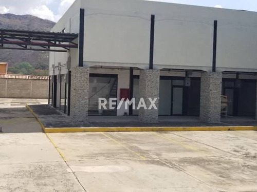 160197 Vnta Local Comercial, Cc. San Diego Norte, La Cumaca, 75m² Solo Clientes