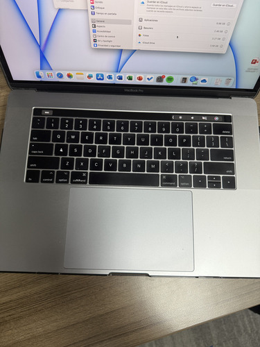 Macbook Pro 15 Pulgadas 2017 Intel Core I7 512gb (Usado)