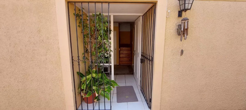 Venta Casa Sector Rojas Magallanes Oriente La Florida Stgo.