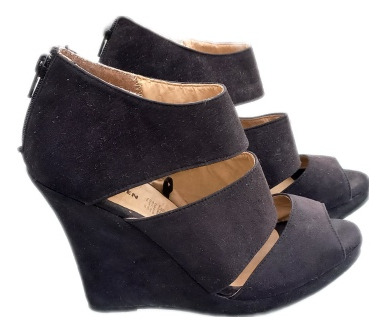 Sandalias Tacón Wedge De Ante Negras  C&a Woman