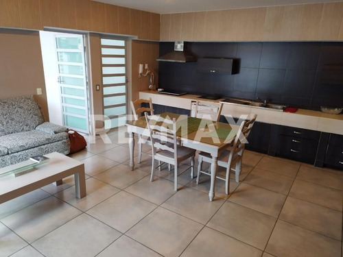 Casa En Venta En Privada Juriquilla
