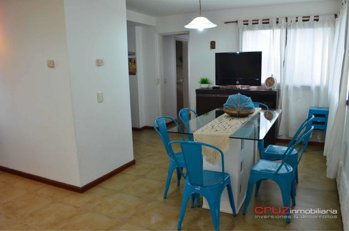 Vendo Casa Barrio Privado 4 Ambientes, 2 Baños, Pileta