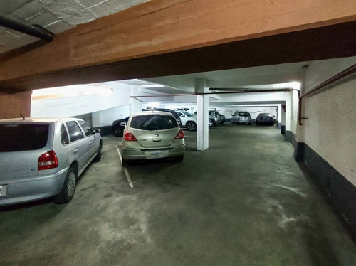 Imagen 24 de 30 de Departamento 4 Ambientes Con Doble Circulación Reciclado A Nuevo - Espacio Guarda Coche Y Amplia Baulera - Excelente Estado En Belgrano