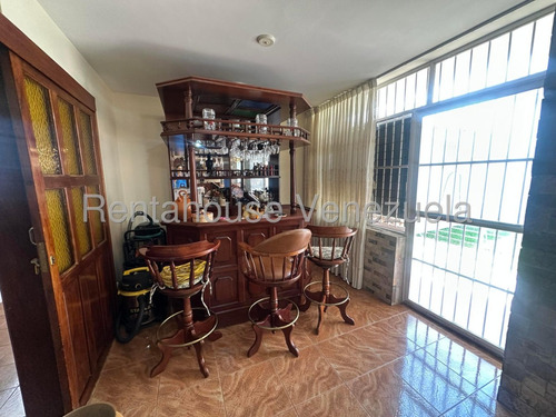 Ip Alquilo Casa En Macaracuay 25-17388