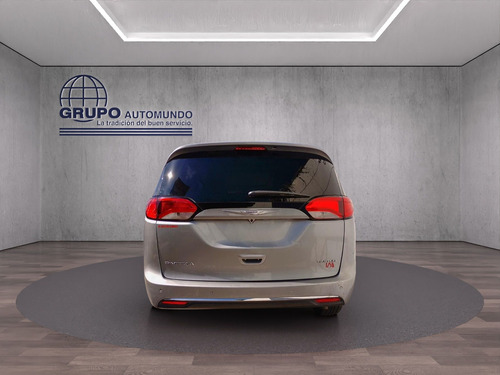 Chrysler Pacifica 2019