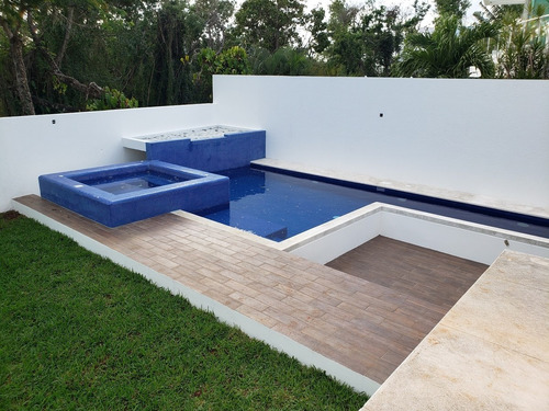 Imagen 7 de 25 de Casa Super Amplia En Lagos Del Sol Cancun
