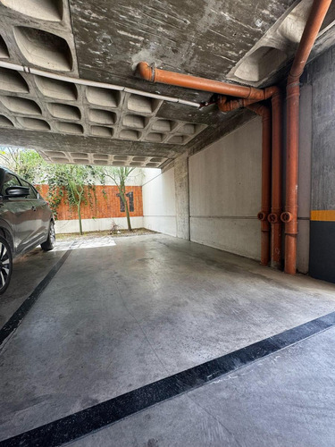Cochera En Venta En Barrio General Paz, Catamarca Al 1600