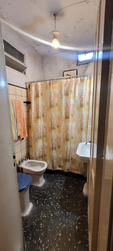 Casa En Liniers Ex Municipal 5 Ambientes Oprtunidad!!!