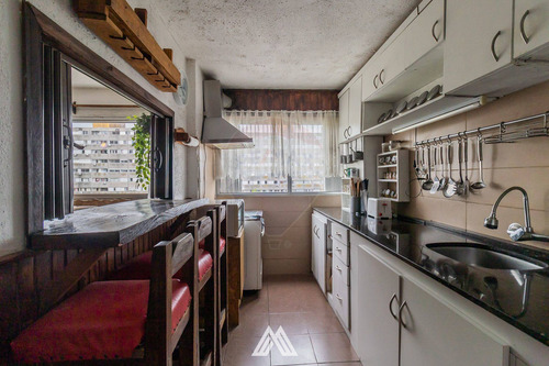 Imagen 2 de 11 de Venta Apartamento De 3 Dormitorios Malvin Norte