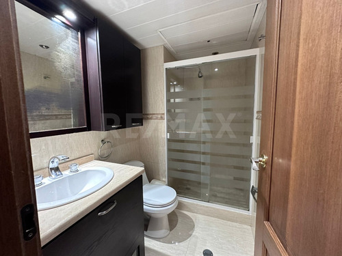 Re/max Lider Vende Espectacular Apartamento Av Americo Vespucio Res. Francisqui-maria J Chaparro