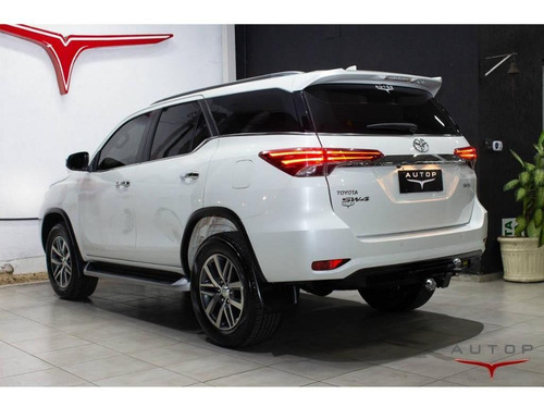 Imagem 6 de 15 de Toyota Hilux Srx 2.8 Turbo Diesel 4x4