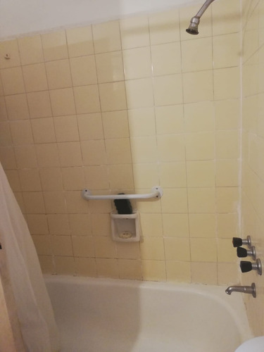 4 Ambientes (2 Baños) Torre Todo Luz. Vista Abierta En Villa Crespo Zona Movistar Arena. Dueña Directa. Apto Crédito.