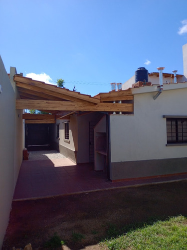 Se Vende Casa 3 Dorm-cochera-patio-remodelada. Apto Credito!