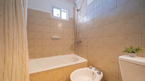 Venta Casa 3 Ambientes Altos De Podesta Jardin