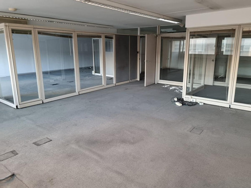 Imagen 8 de 11 de Oficina- Misiones Y Cerrito, 220 M2 , Planta Llana !!