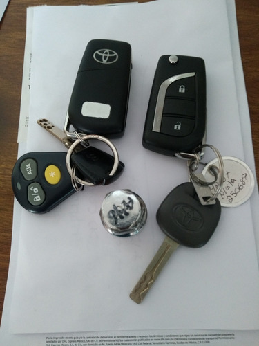 Imagen 13 de 15 de Toyota Hilux 2017 D/cabina Mid 4x2 Motor 2.7