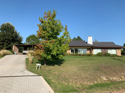 Imagen 2 de 26 de Venta Casa 3 Dormitorios Carmel- Barrios Privados
