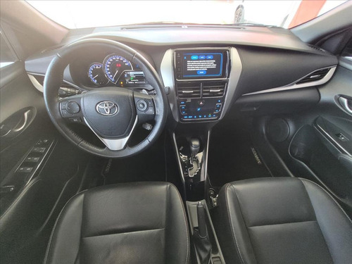 Imagem 10 de 12 de Yaris 1.5 16v Flex Xs Multidrive