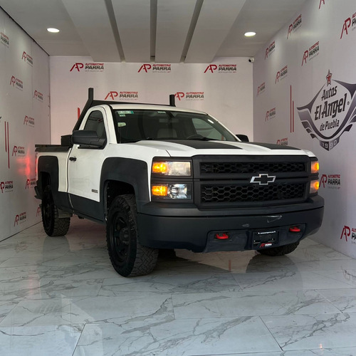Chevrolet Silverado 2500 CAB-REGULAR 4X2