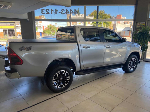 Toyota Hilux Srx 4x4 At 2021 - Automotores Rosales