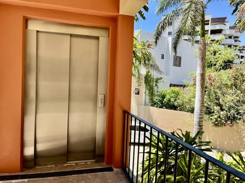 Casa Del Mar Phase I, Oceanfront Condo