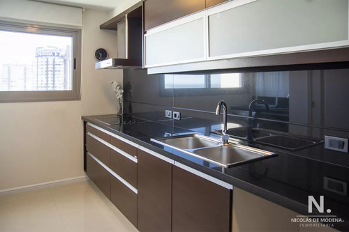 Departamento En Venta Con Vista Al Mar En Torre Imperiale.