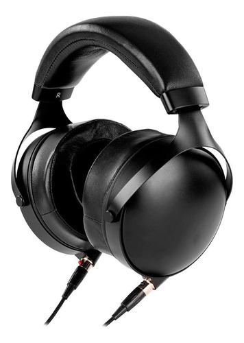 Monolith M1570c Auriculares Planos Con Diseño Cerrado Sobre