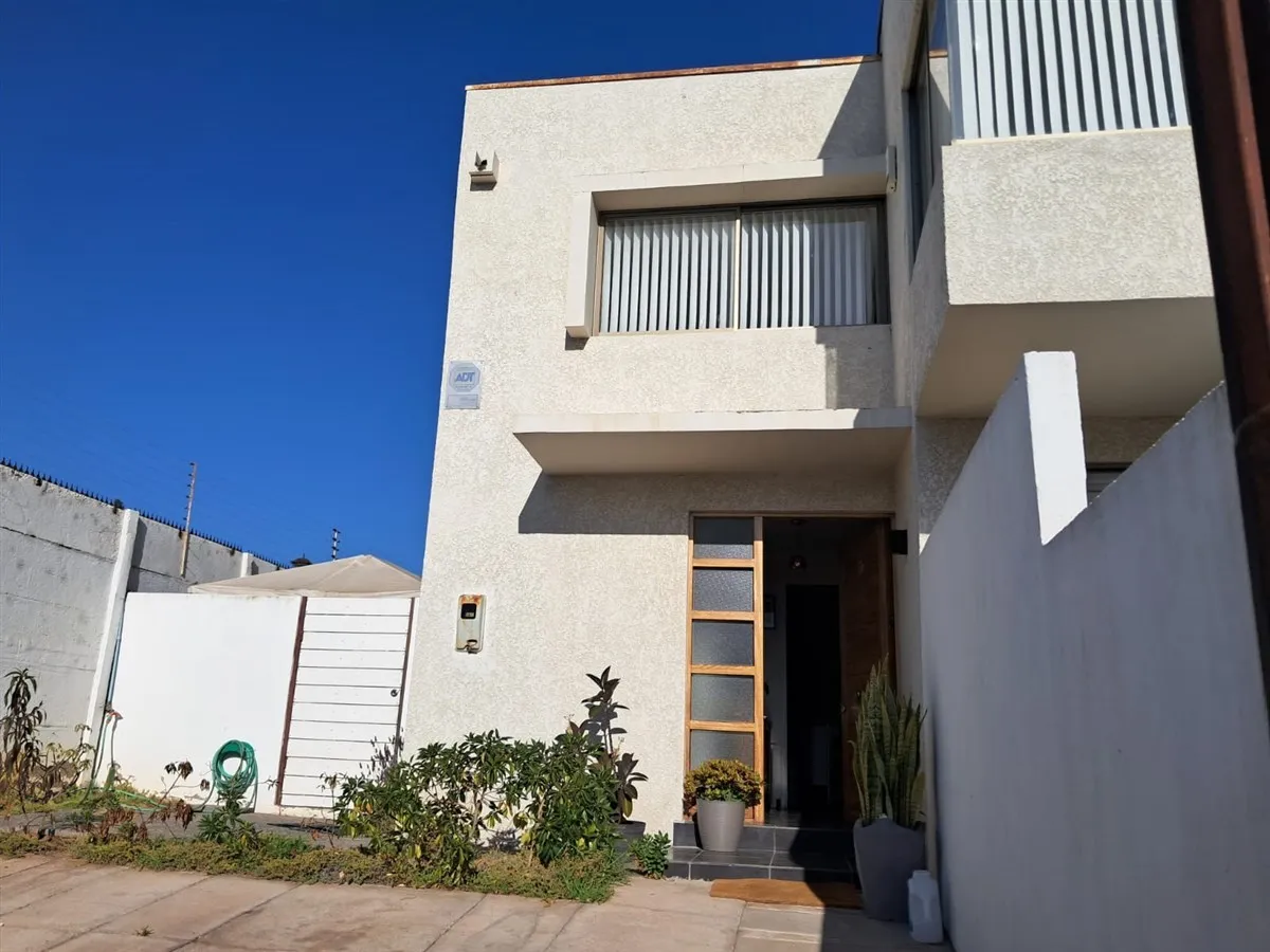 Imagen 3 de 28 de Casa El Santuario De Peñuelas 3d/2b Coquimbo
