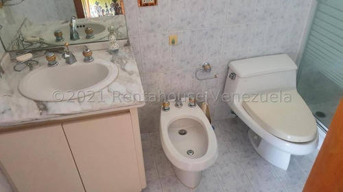 Imagen 9 de 14 de Casa En Venta En Cumbres De Curumo 22-8149 Alejandra Pérez 0414-9149701