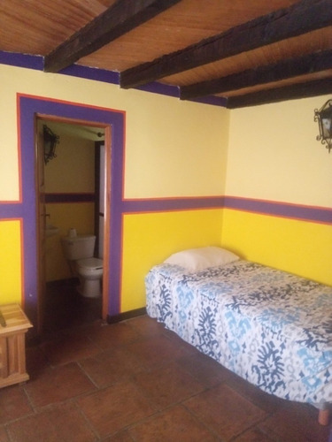 Imagen 21 de 21 de Hermosa Casa En Venta Rodeada De Grandes Jardines, Ambiente Campirano. Ocoyoacac