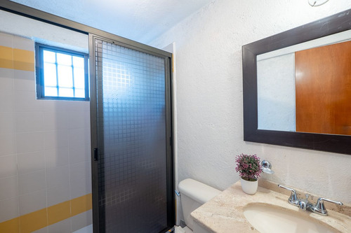 Vive Al Sur De La Cdmx En Un Condominio De Solo 2 Casas Con 3 Recámaras Y Patio