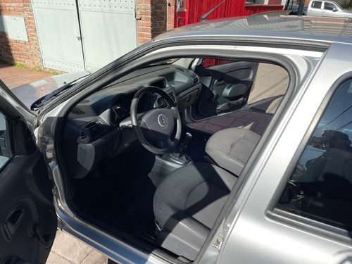 Imagen 17 de 25 de Renault Clio