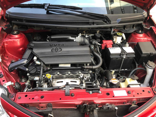 Imagem 3 de 5 de Toyota Etios 2017 1.5 16v Xs 4p