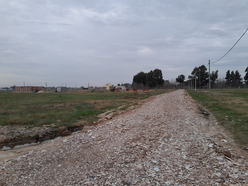 Lote En Venta 850 M2 En Barrio Las Perdices 1 - Financiado