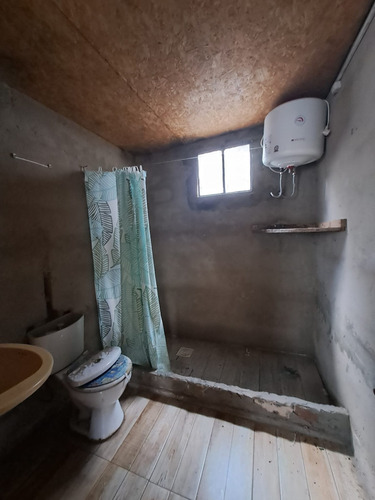 Se Vende Casa Con 2 Apartamentos En Centro De Tacuarembó