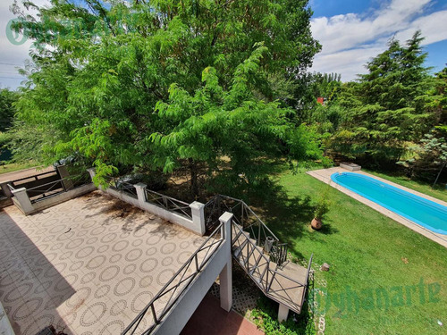 Imagen 2 de 18 de Impecable Quinta En Venta A Mts De Gorriti
