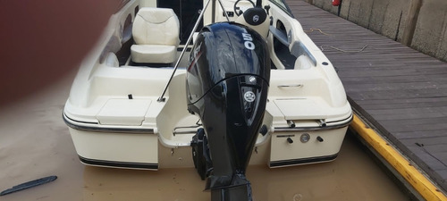 Imagen 7 de 15 de Bermuda 595 Cuddy Con Mercury 150 Hp 4 Tiempos Todo 0km