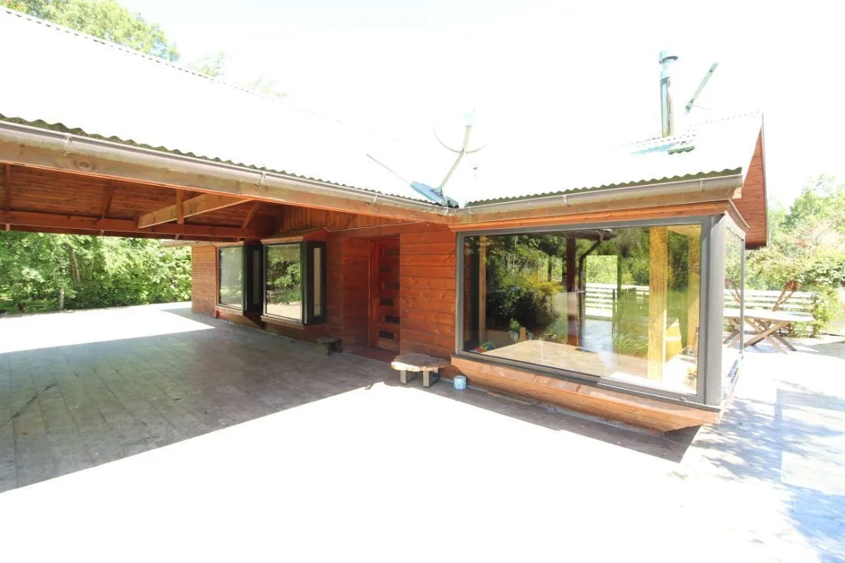 Imagen 2 de 21 de Maravillosa Parcela Con Casa, Quincho Y Piscina.