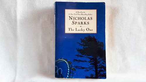 Lucky Nicholas Sparks Grand Central Publishing En Ingles